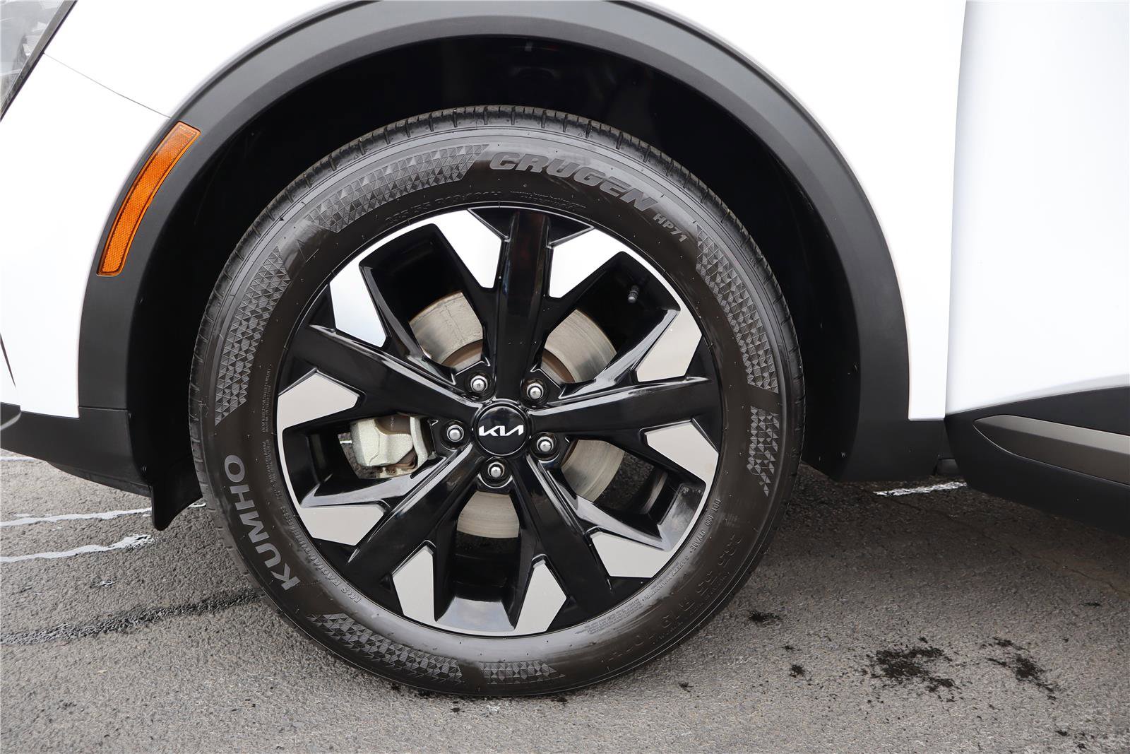 Certified 2023 Kia Sportage X-Line image 11