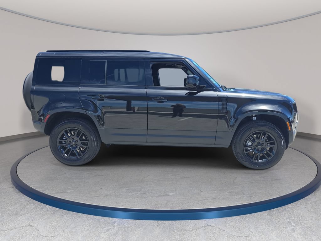 New 2026 Land Rover Defender 110 S AWD/4WD image 4