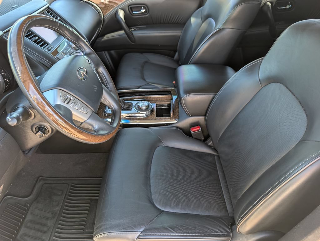 Used 2017 INFINITI QX80 4WD w/ Driver Assistance Package image 14