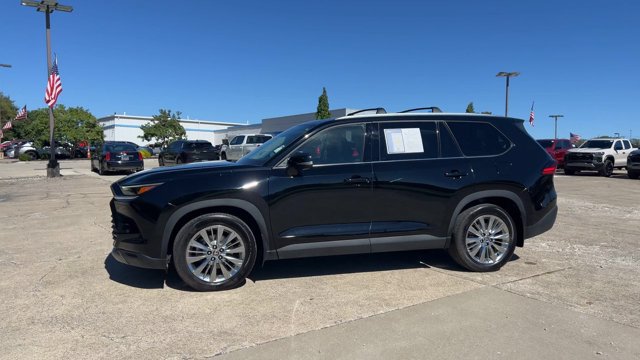 Used 2024 Toyota Grand Highlander AWD image 5