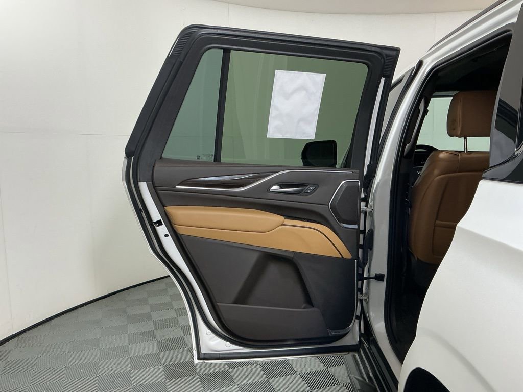 Used 2021 Cadillac Escalade Sport w/ Driver Assist Tech Package image 24