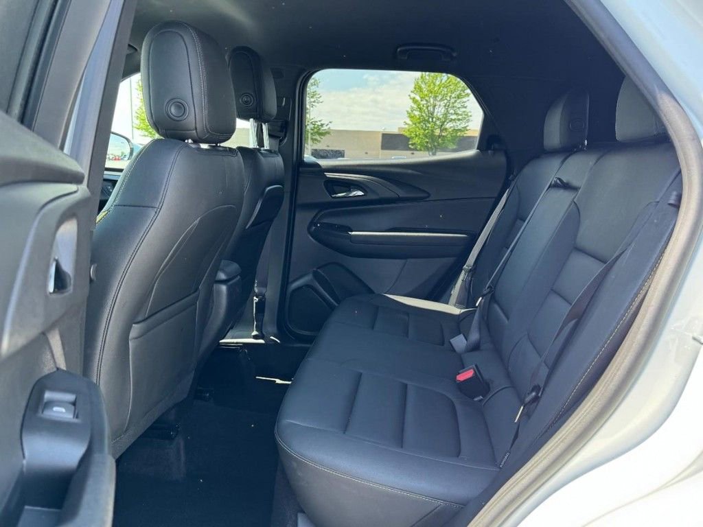 Used 2024 Chevrolet TrailBlazer ACTIV w/ Driver Confidence Package AWD/4WD image 10