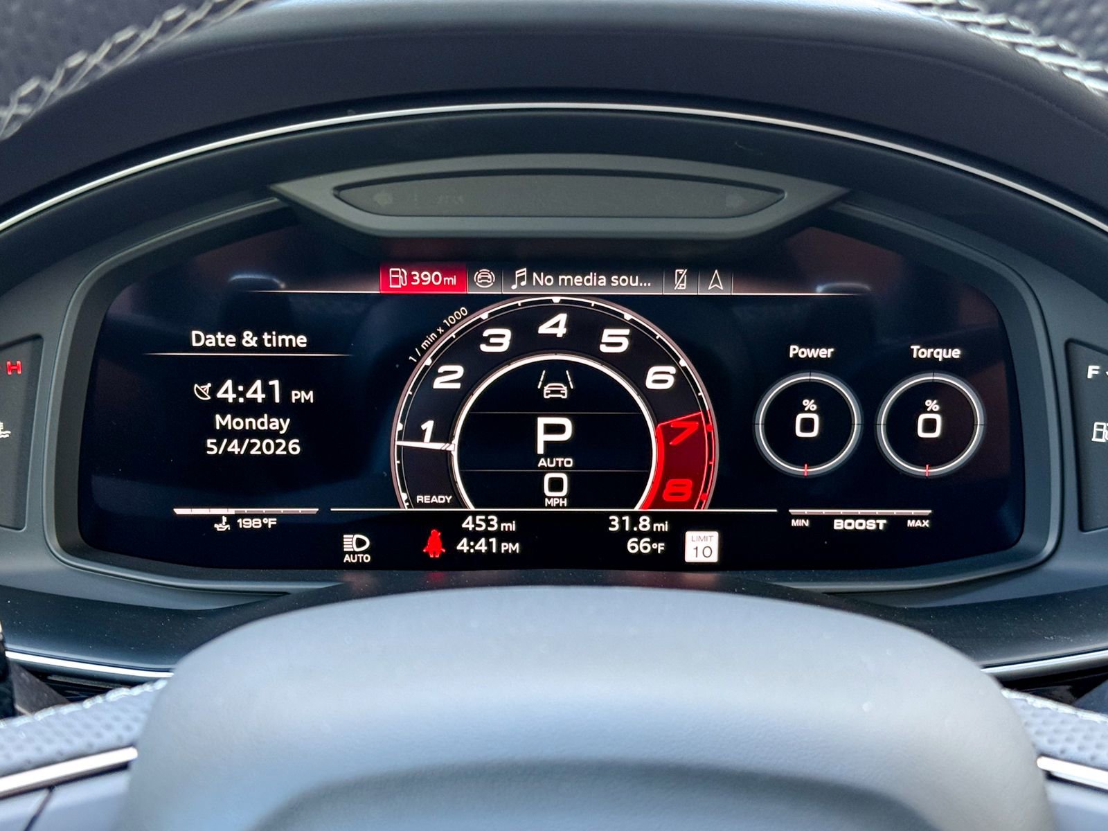 Used 2025 Audi RS Q8 performance AWD/4WD image 27