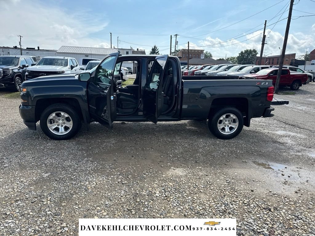 Used 2019 Chevrolet Silverado 1500 LT w/ All Star Edition AWD/4WD image 26
