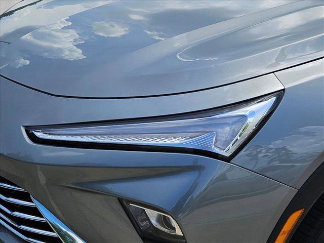 Used 2025 Buick Envista Preferred FWD image 7