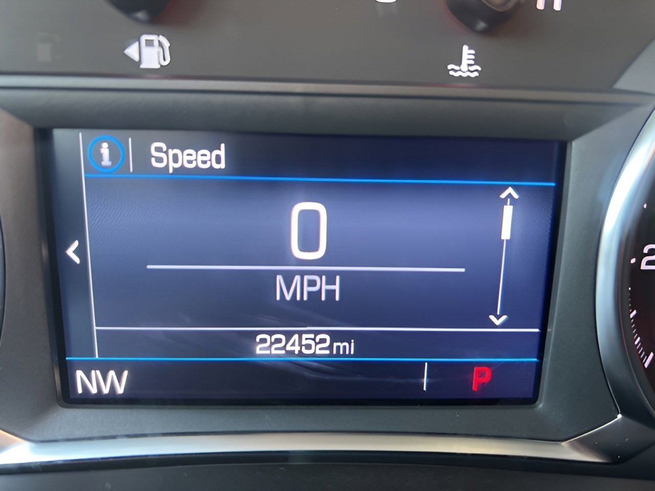 Used 2024 GMC Terrain SLE image 49