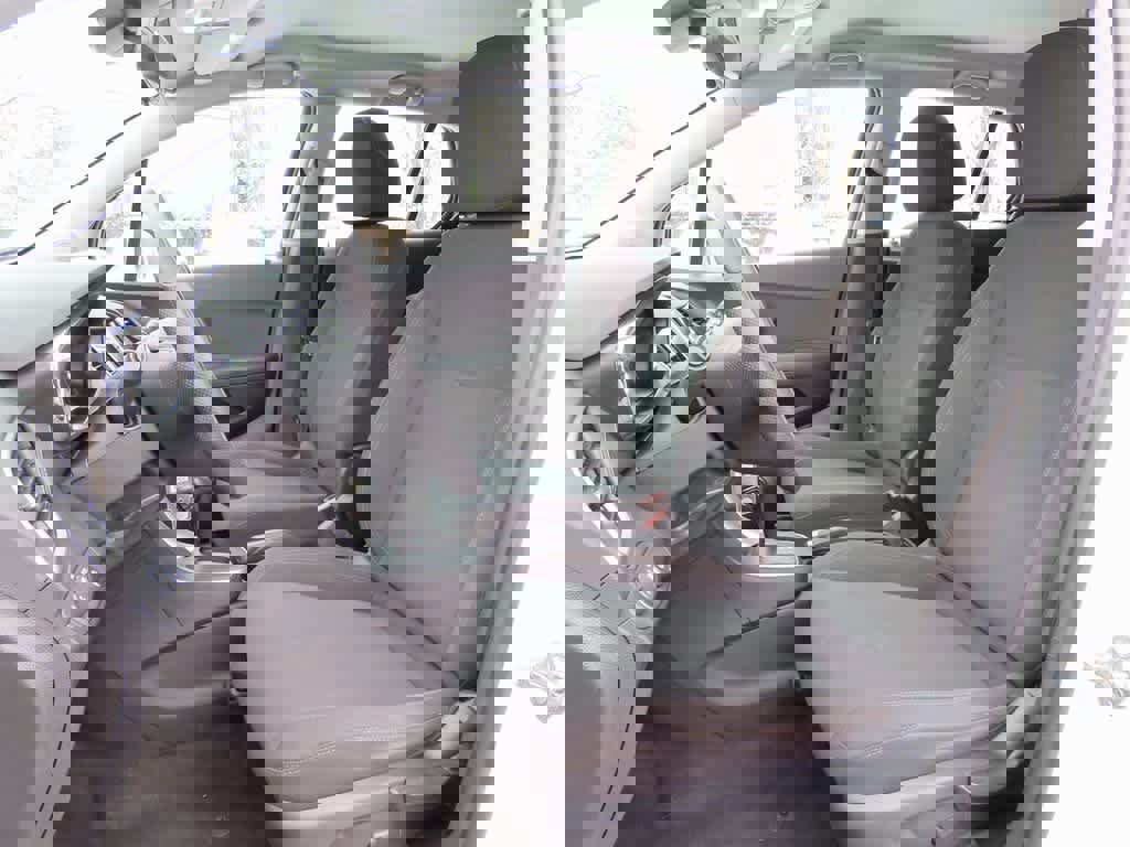 Used 2018 Chevrolet Trax LS image 12