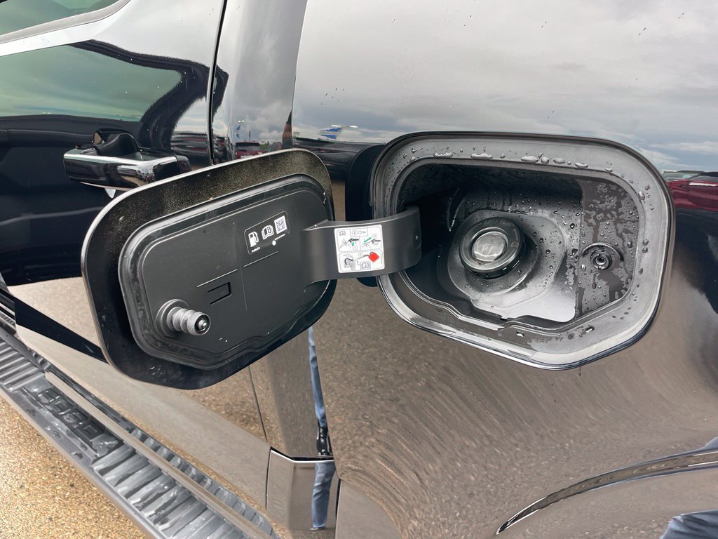 Used 2024 Ford F150 Lariat w/ Equipment Group 502A High AWD/4WD image 61