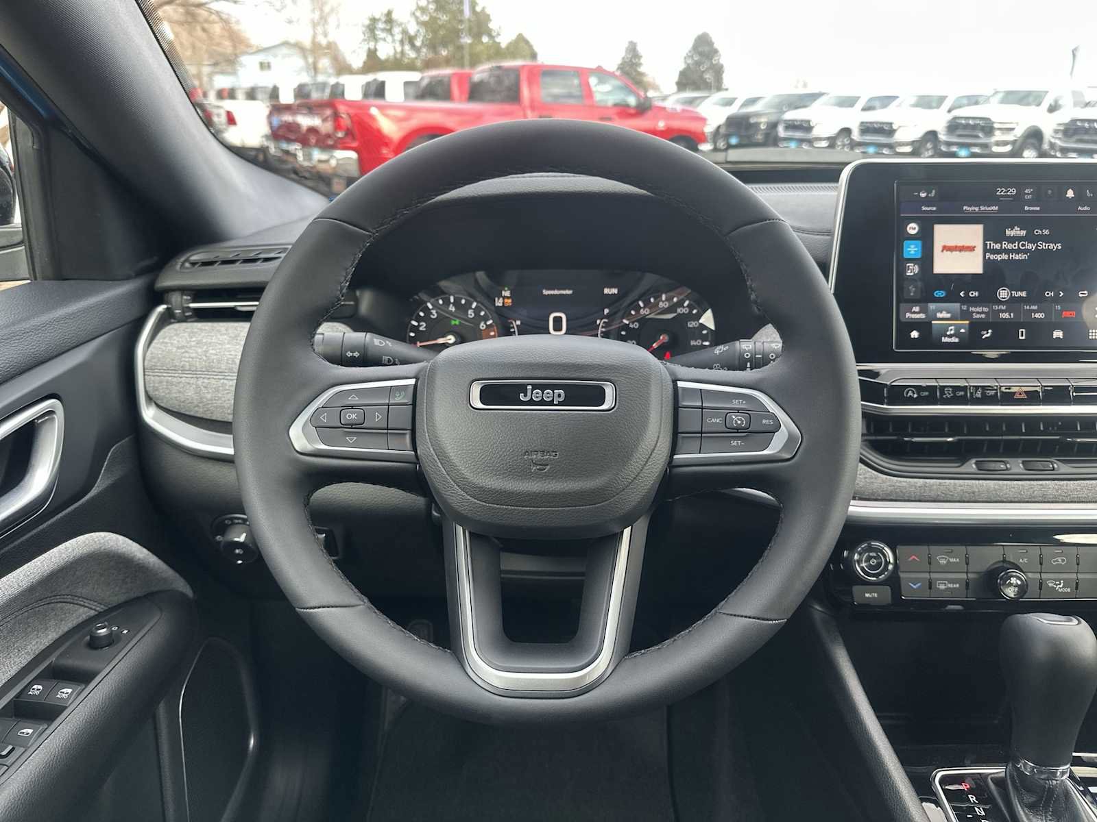 New 2026 Jeep Compass Latitude image 11
