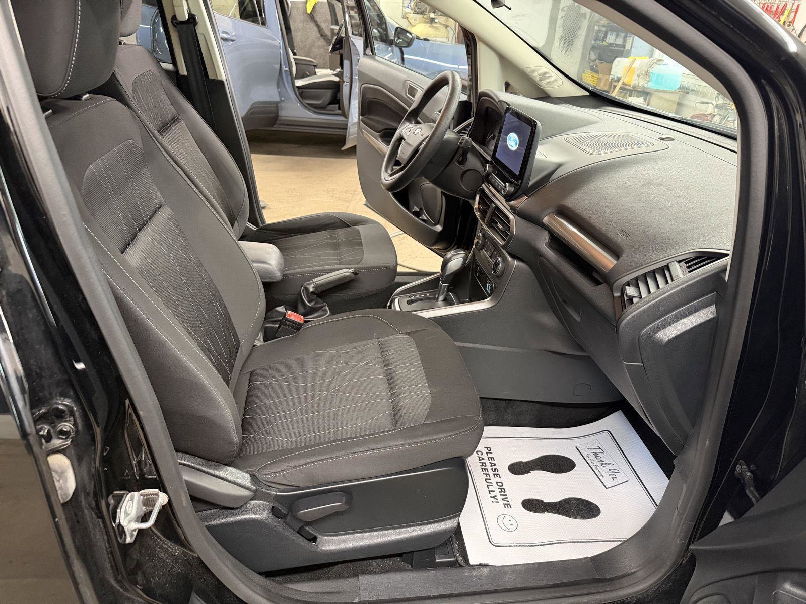 Used 2022 Ford EcoSport SE w/ SE Convenience Package AWD/4WD image 27