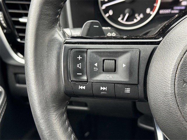 Used 2023 Nissan Rogue SL w/ SL Premium Package image 25