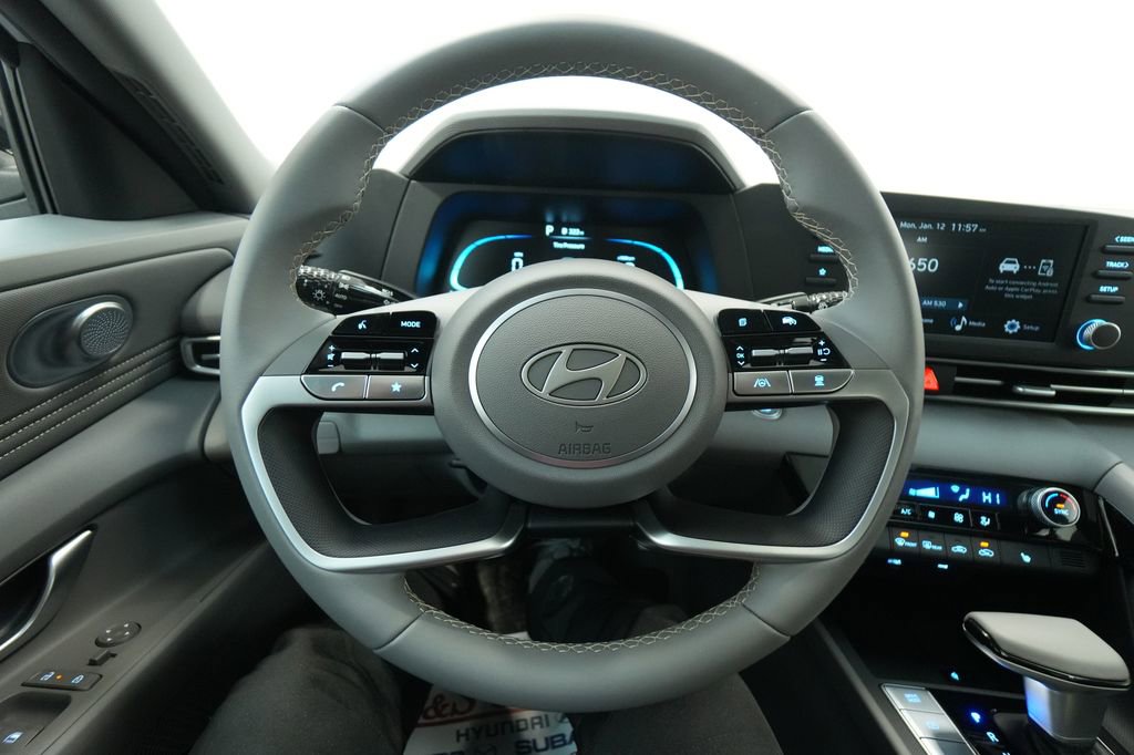 New 2026 Hyundai Elantra SEL Sport image 38