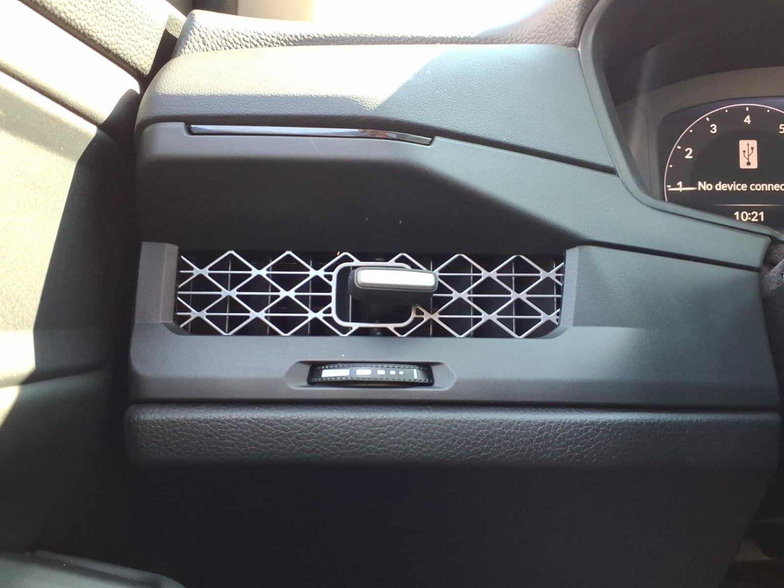 Certified 2024 Honda Accord EX image 29