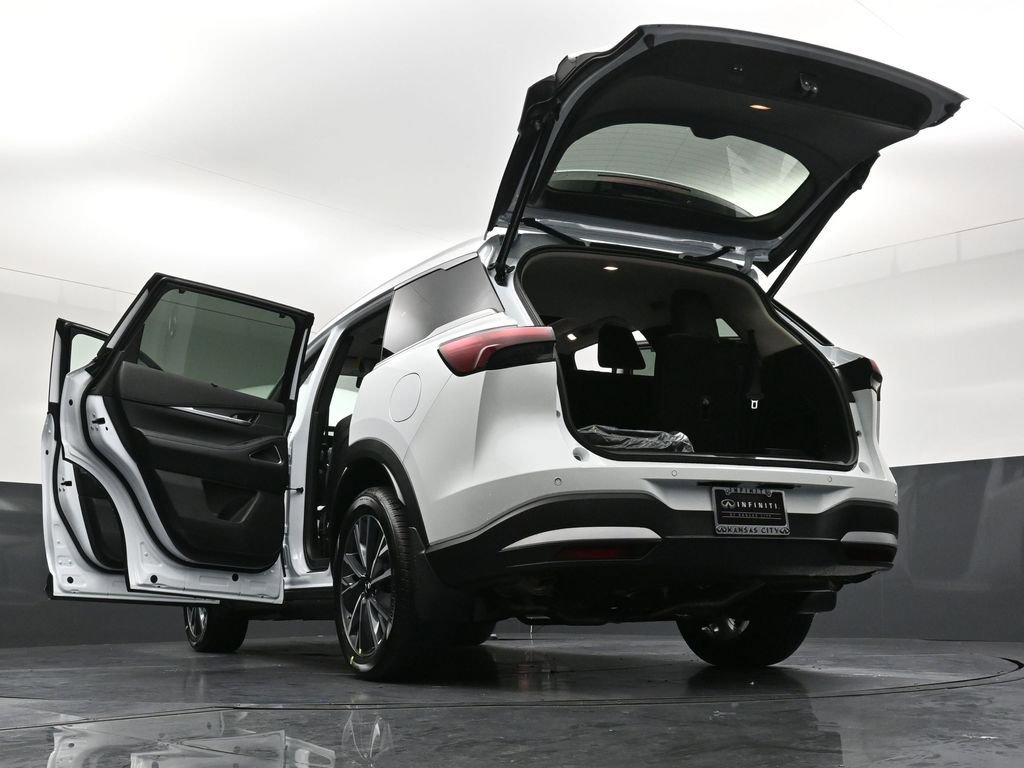 New 2026 INFINITI QX60 Luxe w/ Cargo Package image 38
