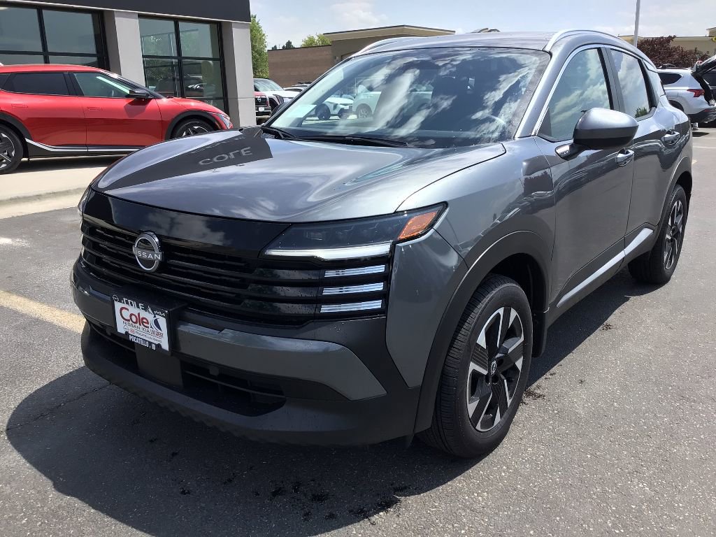 New 2025 Nissan Kicks SV w/ SV Premium Package image 2