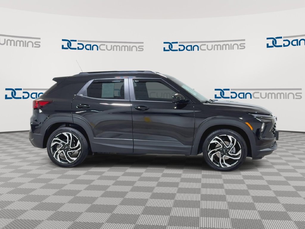Used 2026 Chevrolet TrailBlazer RS w/ Convenience Package FWD image 9