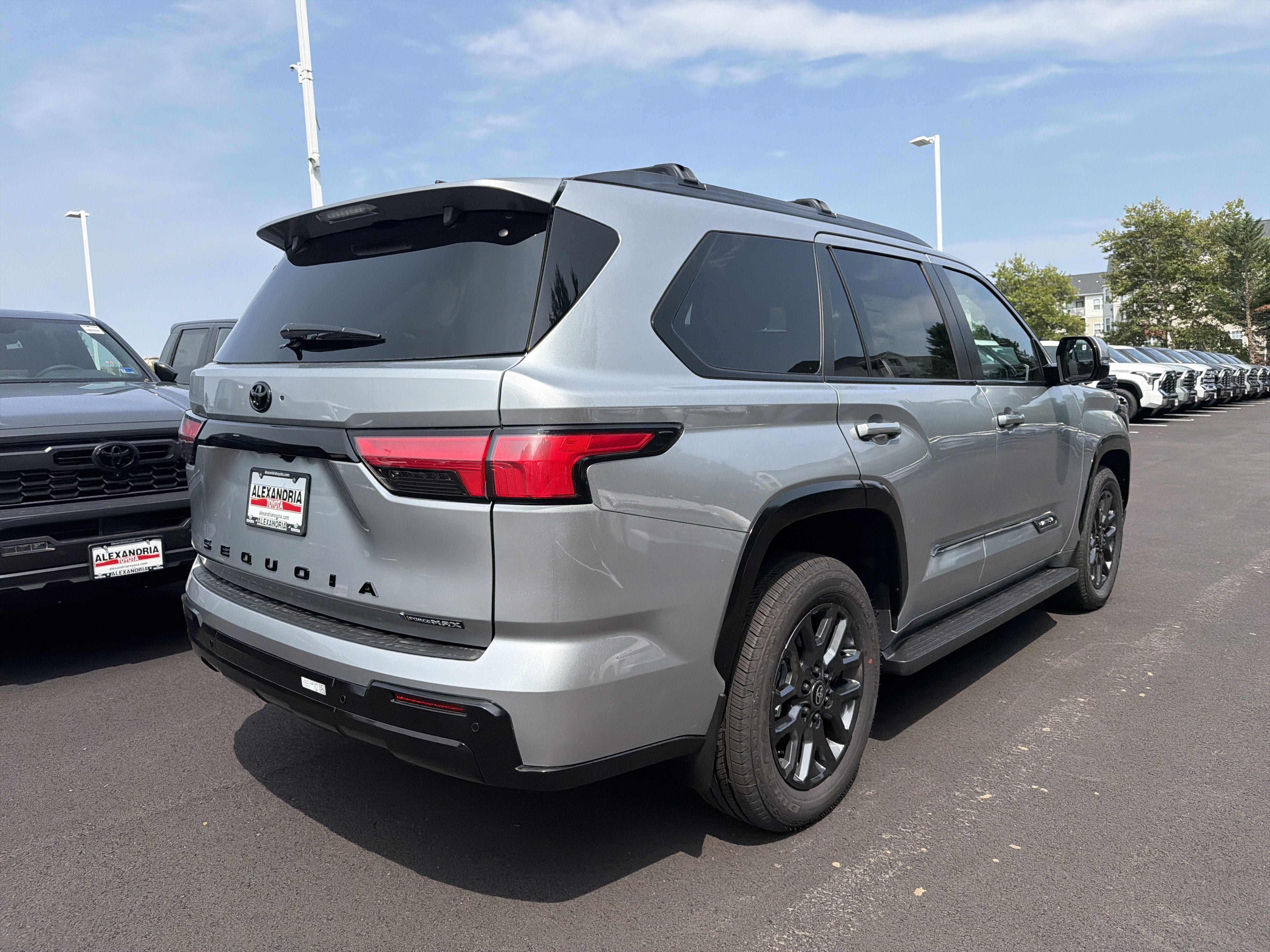 New 2026 Toyota Sequoia Platinum AWD/4WD image 5