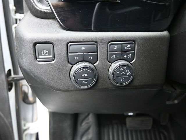 Used 2024 Chevrolet Silverado 2500 LT w/ Convenience Package image 12