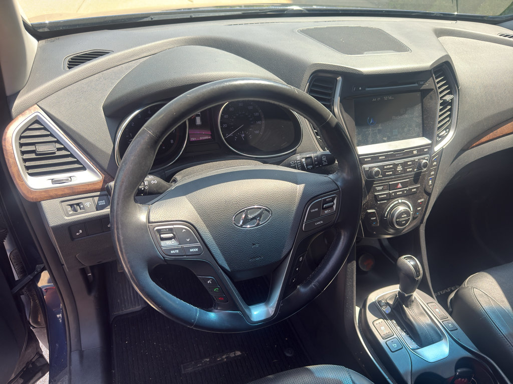 Used 2017 Hyundai Santa Fe FWD image 12