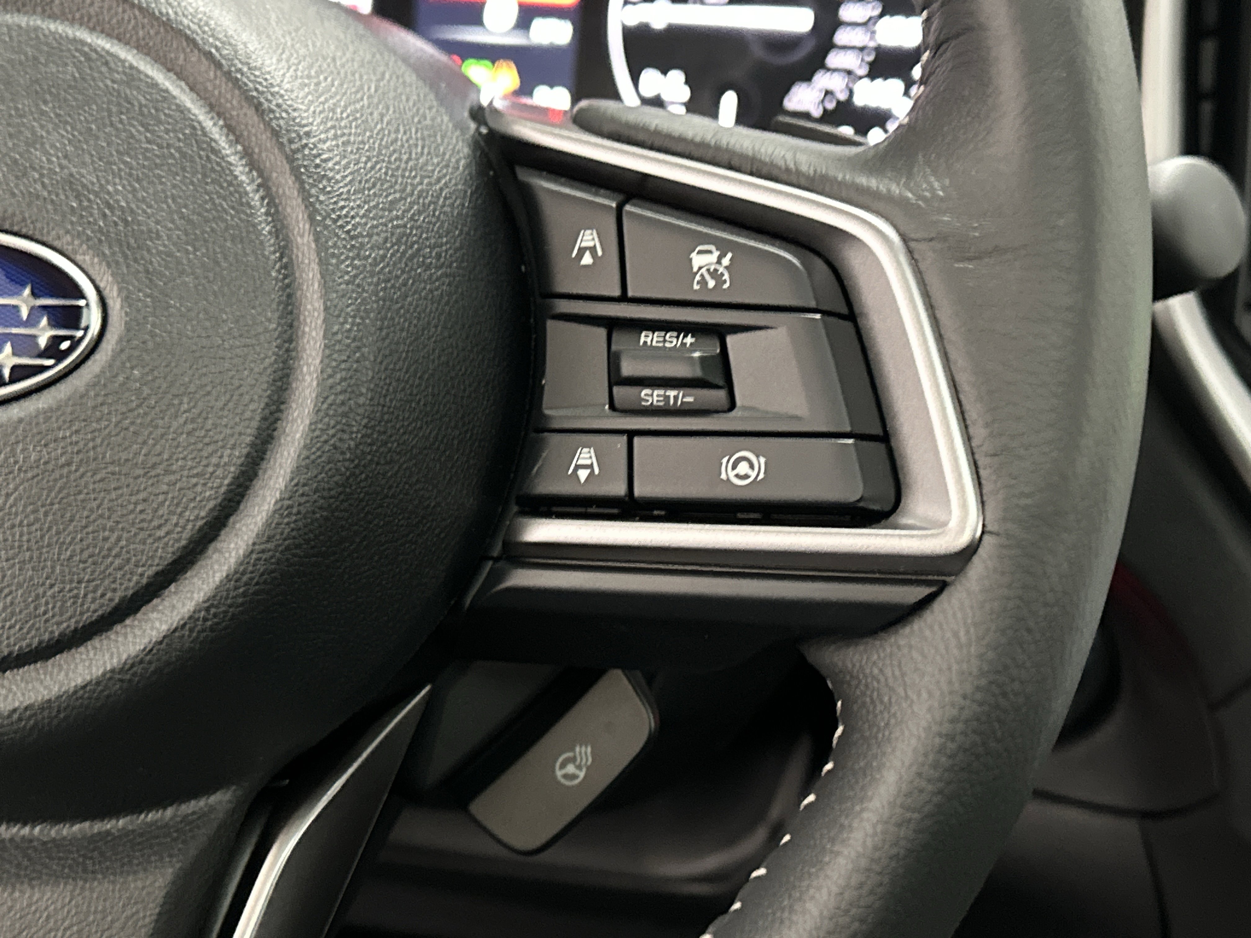 New 2026 Subaru Ascent Limited AWD/4WD image 32