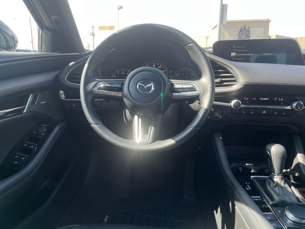 Used 2022 MAZDA MAZDA3 s image 26