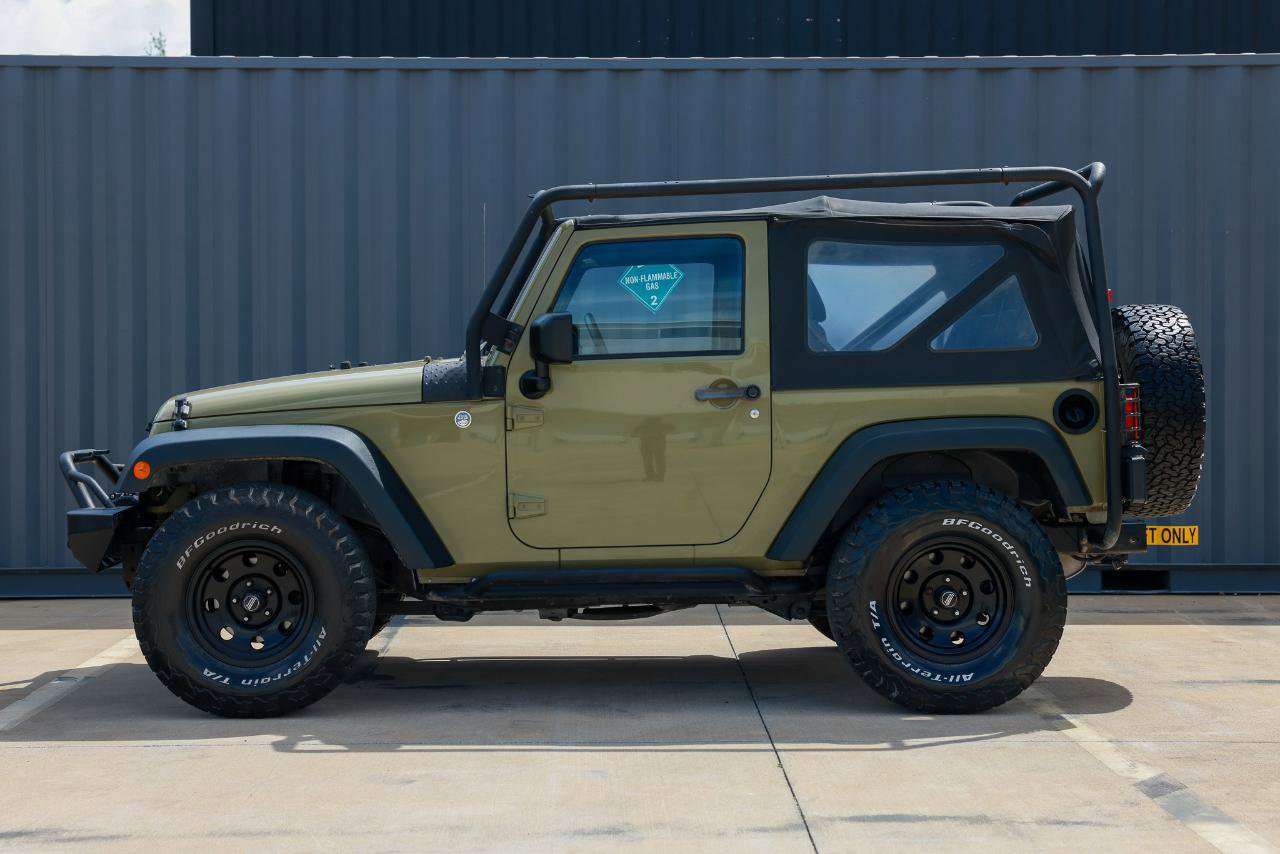 Used 2013 Jeep Wrangler Sport image 3