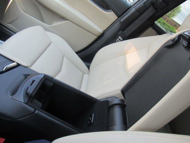 Used 2019 Cadillac XT5 AWD image 31