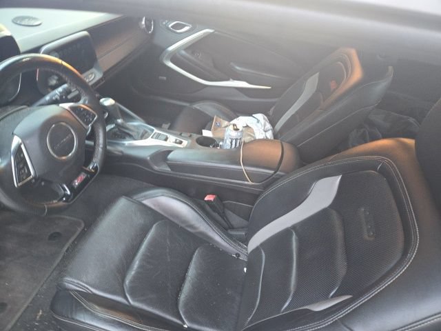 Used 2016 Chevrolet Camaro SS RWD image 10