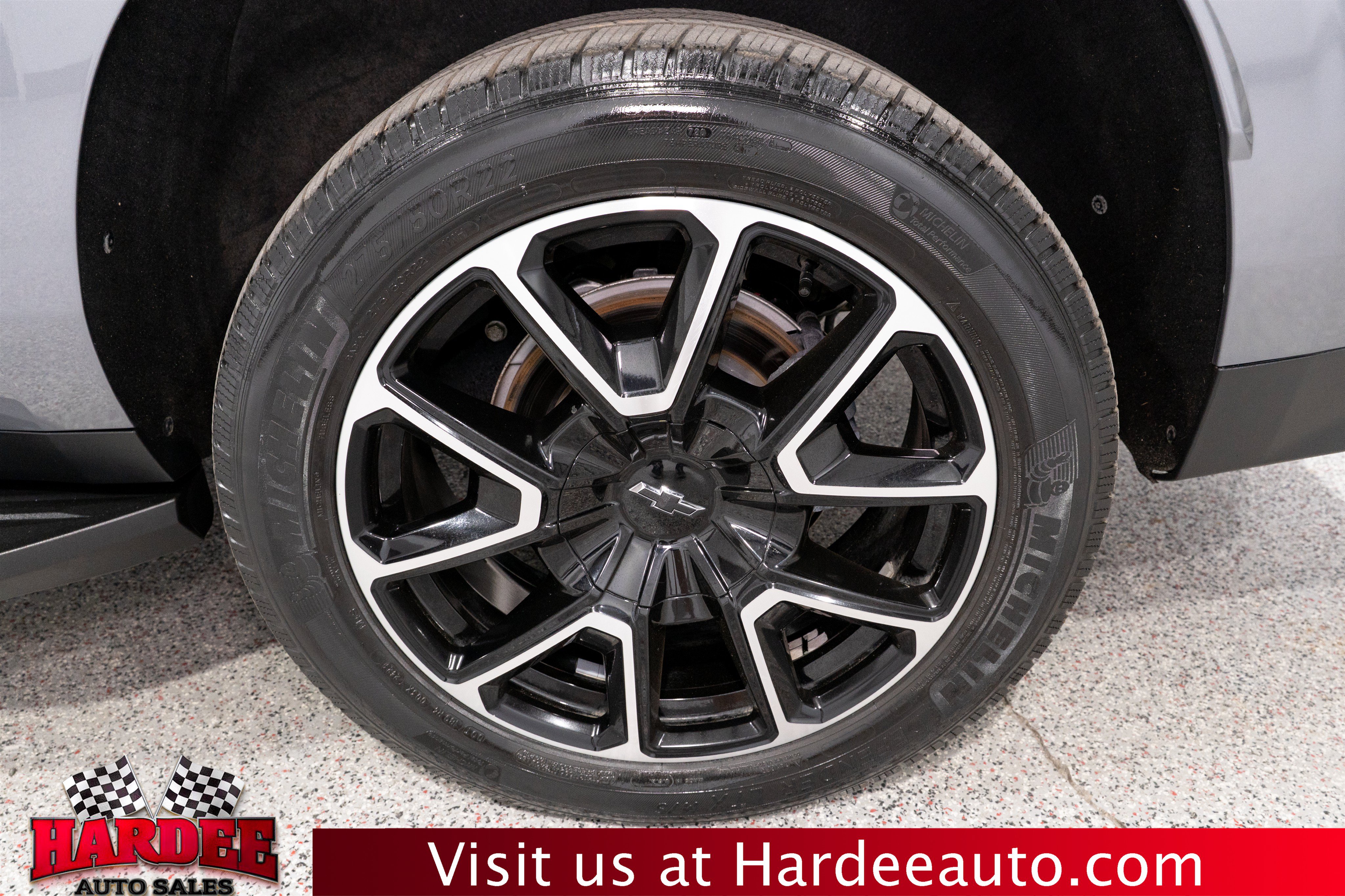 Used 2021 Chevrolet Suburban RST RWD image 10