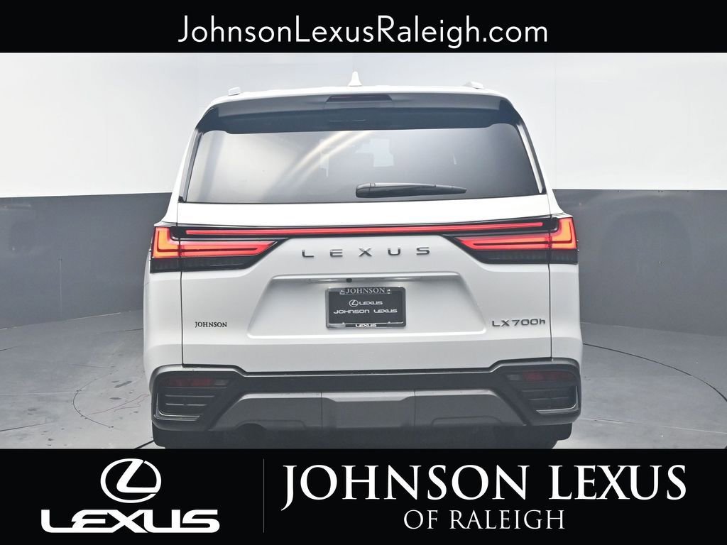 New 2026 Lexus LX 700h Luxury image 8