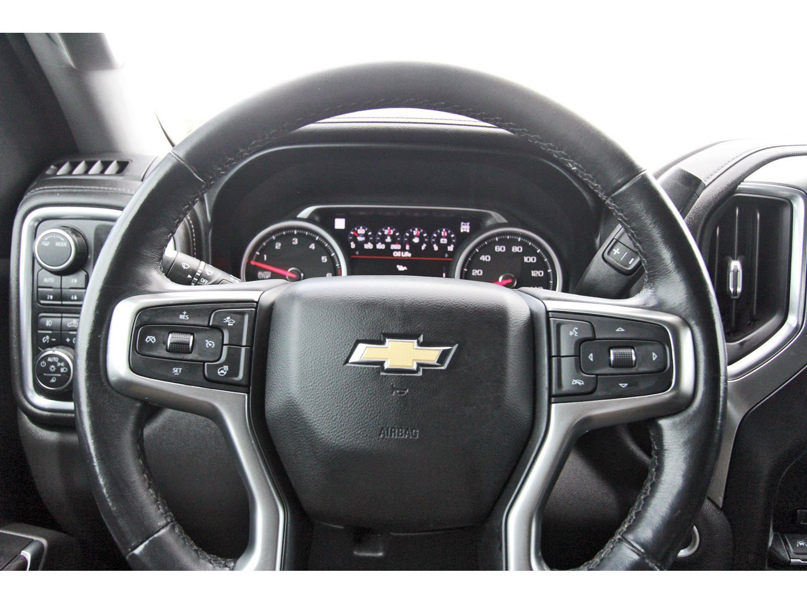 Used 2021 Chevrolet Silverado 1500 LTZ w/ LTZ Premium Texas Edition AWD/4WD image 17