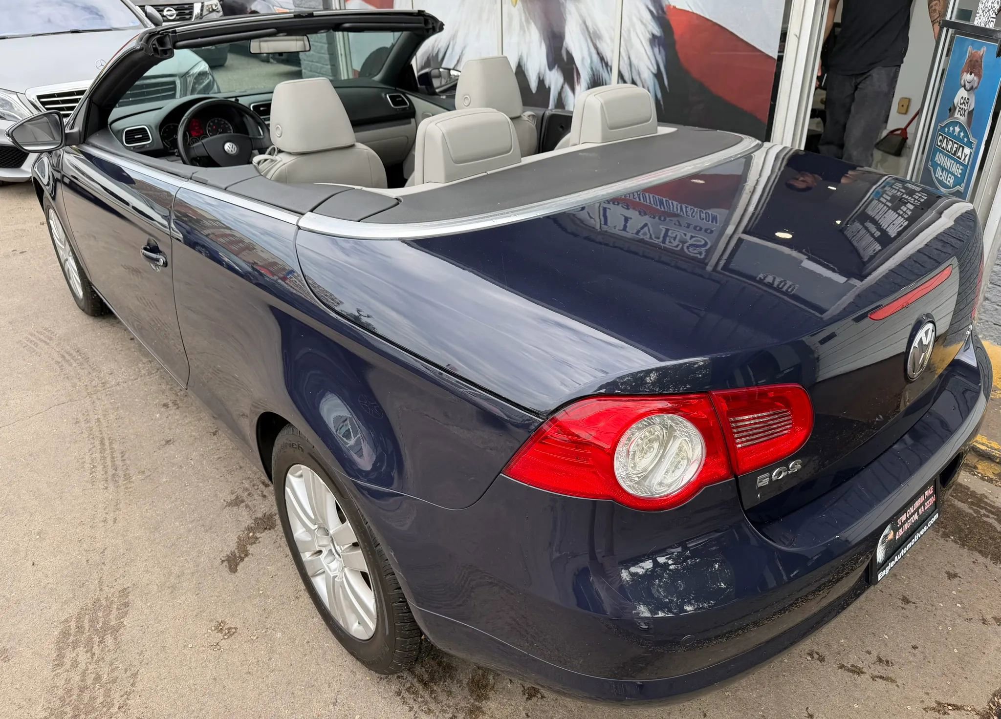 Used 2009 Volkswagen Eos Komfort FWD image 7