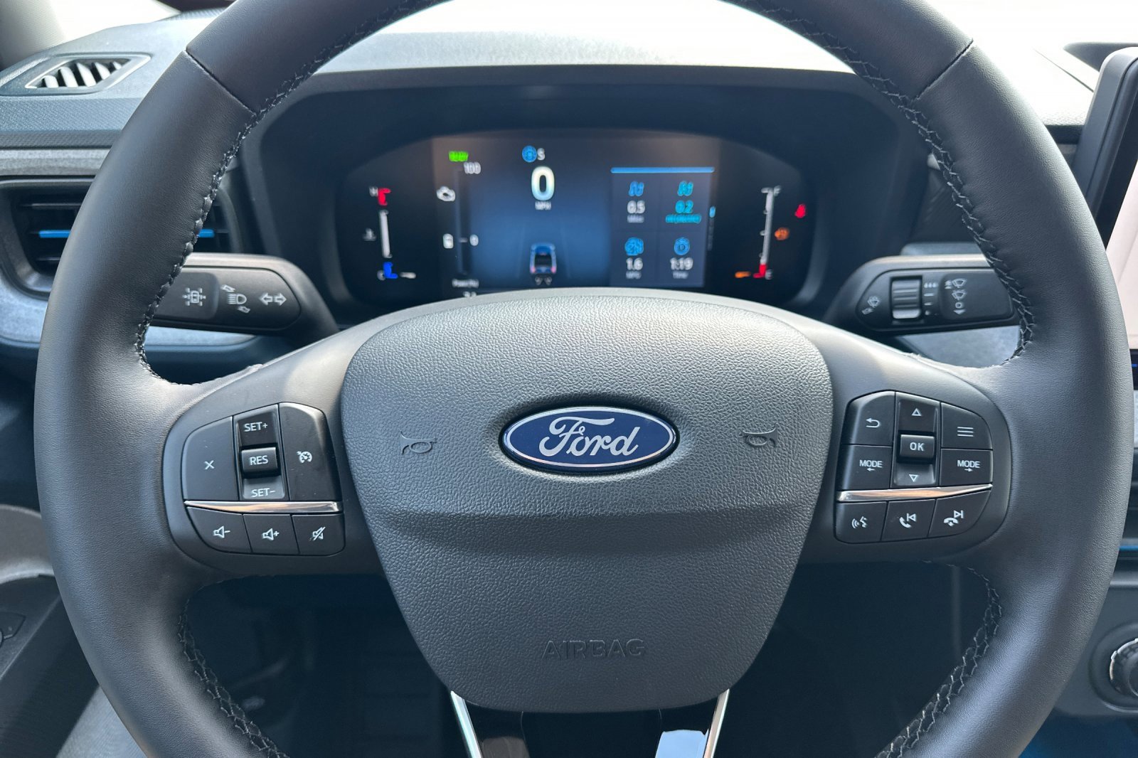 New 2025 Ford Maverick XLT w/ Equipment Group 301A image 21