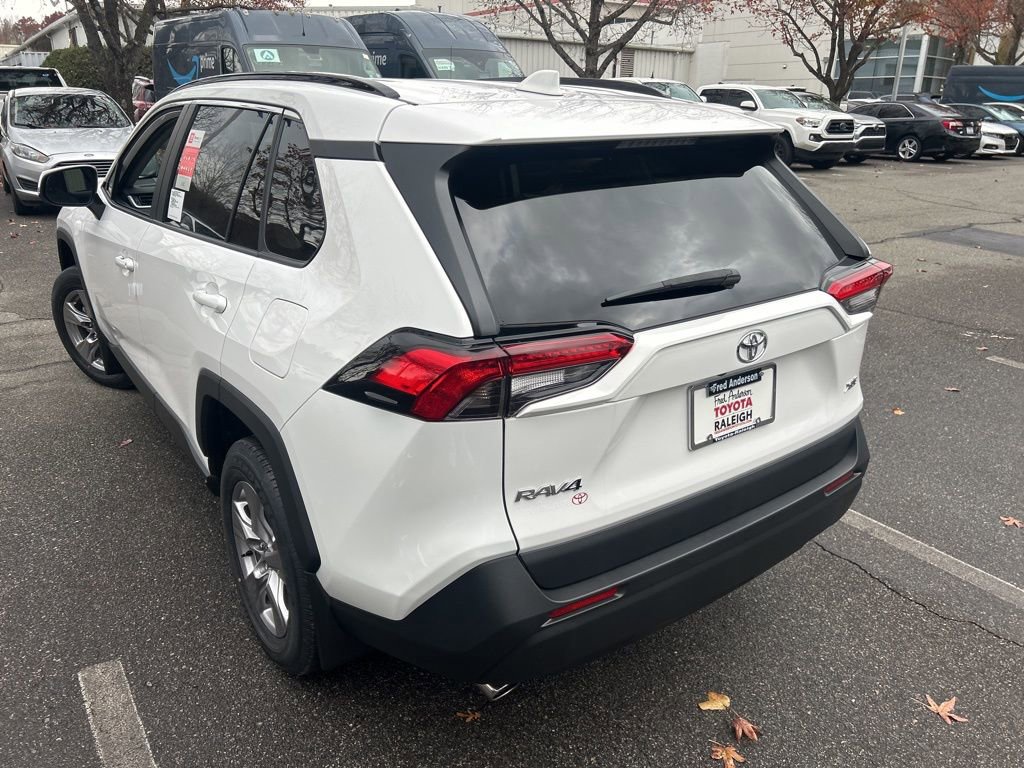 New 2025 Toyota RAV4 XLE image 15
