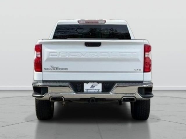 Used 2021 Chevrolet Silverado 1500 LTZ w/ Z71 Off-Road Package AWD/4WD image 7