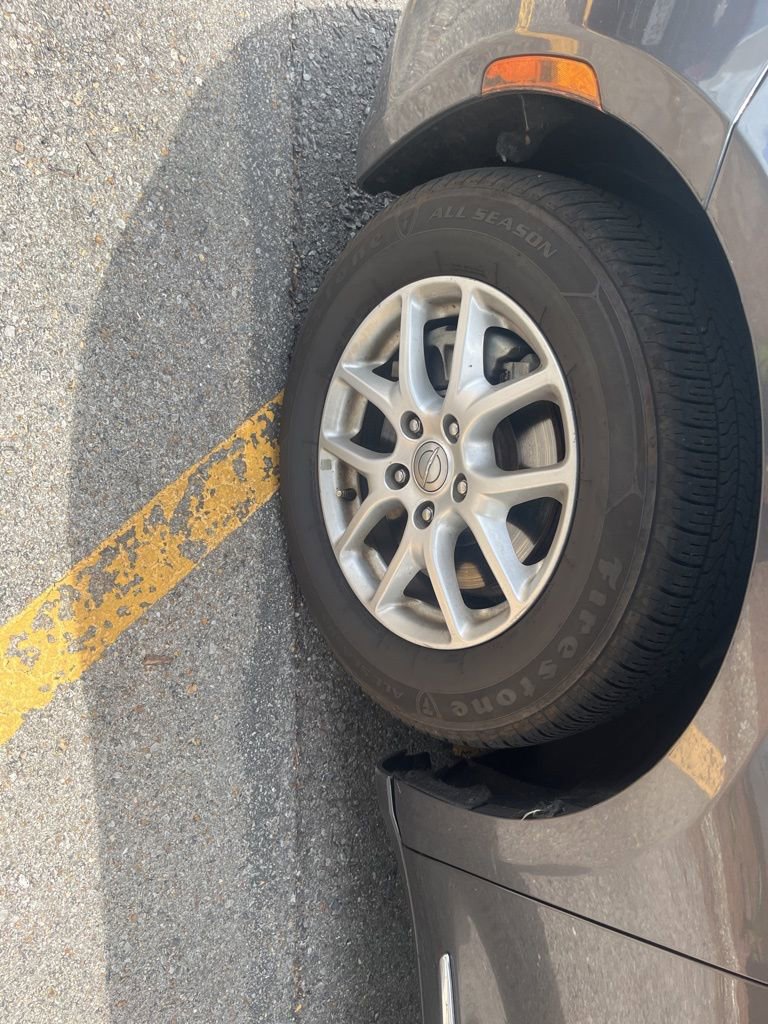 Used 2020 Chrysler Pacifica Touring-L image 7