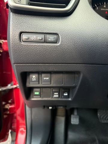 Used 2015 Nissan Rogue SV image 30