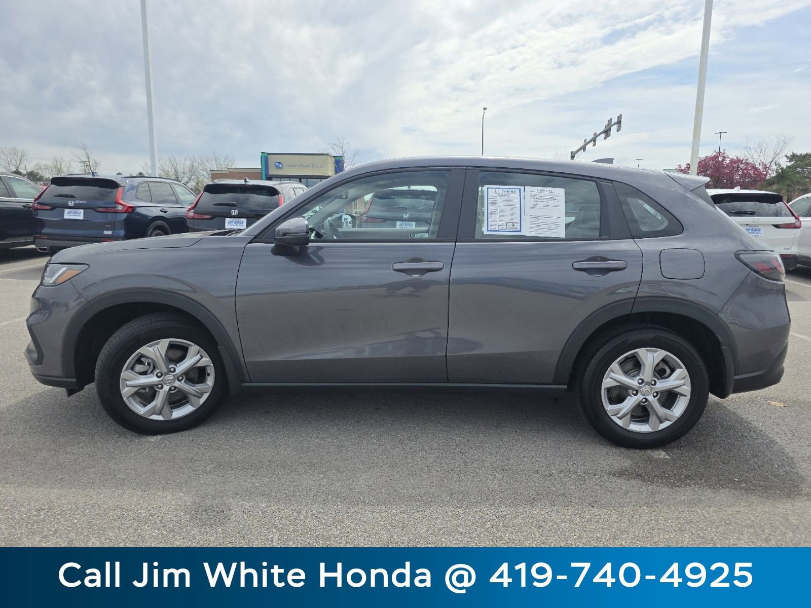 Used 2023 Honda HR-V LX image 17