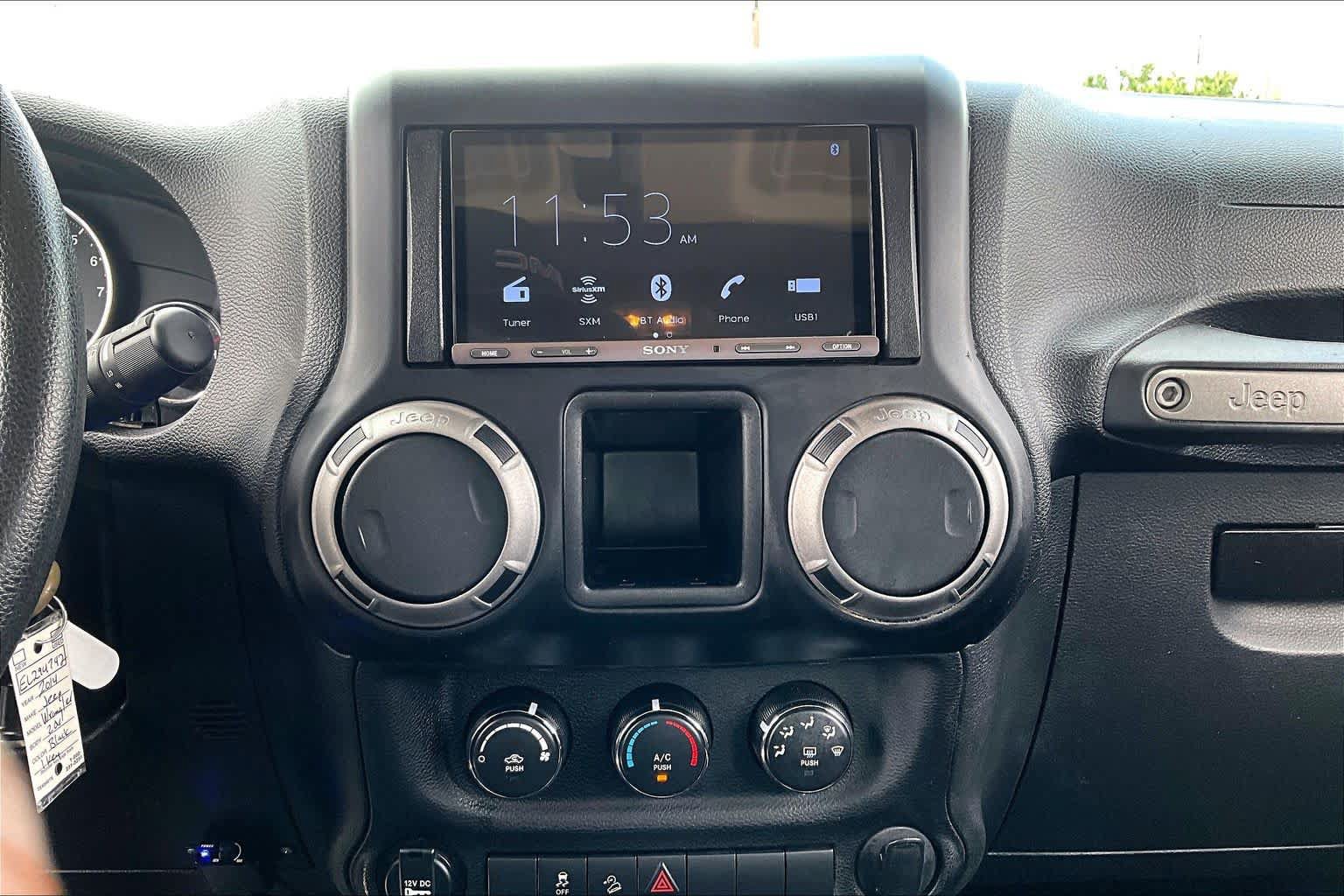 Used 2014 Jeep Wrangler Unlimited Sport AWD/4WD image 33