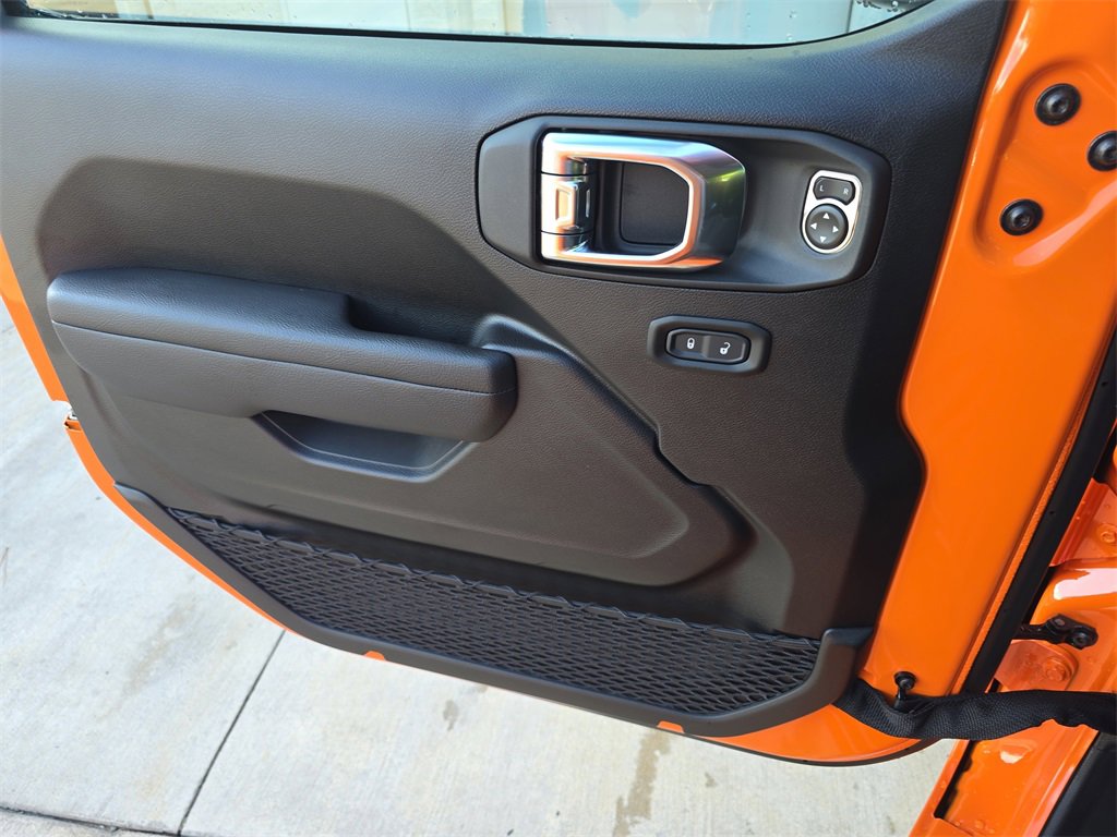 New 2025 Jeep Gladiator Sport image 26