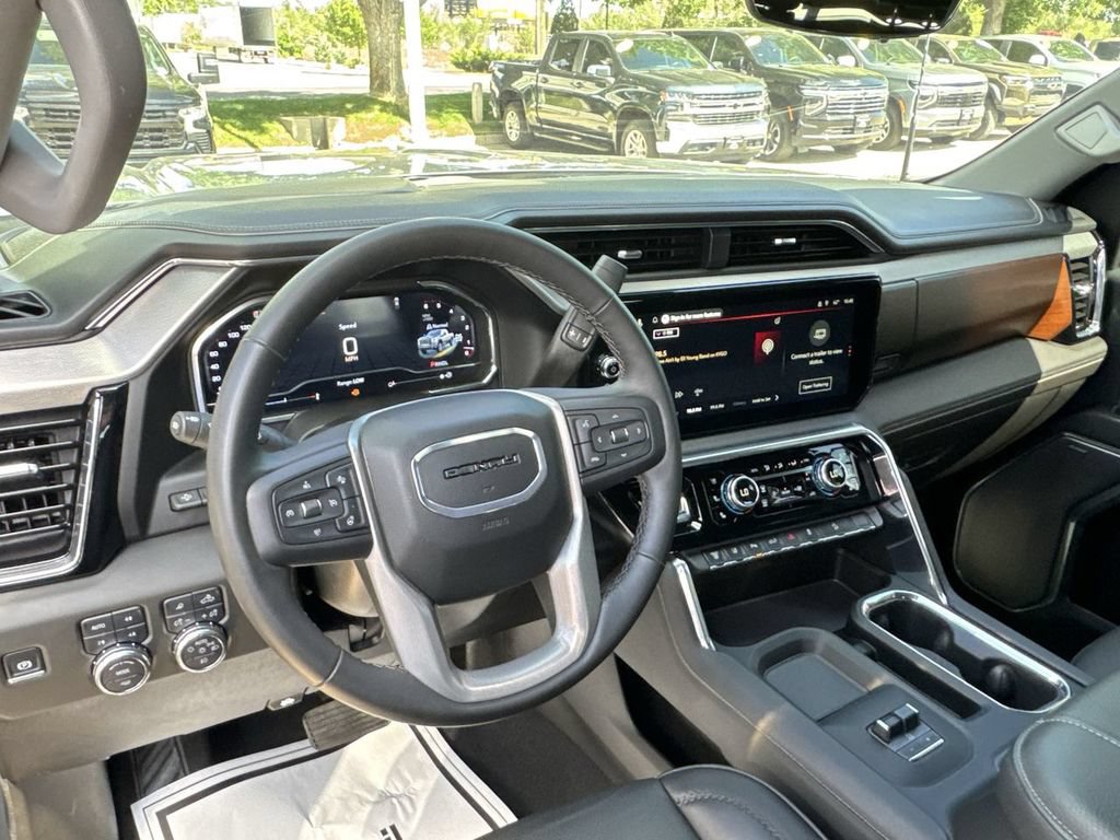 Certified 2025 GMC Sierra 3500 Denali w/ Denali Reserve Package AWD/4WD image 24