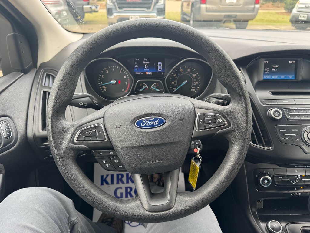 Used 2015 Ford Focus SE image 16