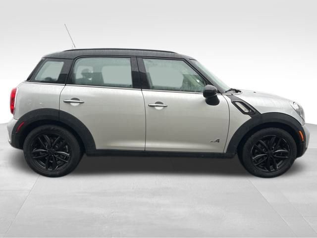 Used 2011 MINI Cooper Countryman S image 8