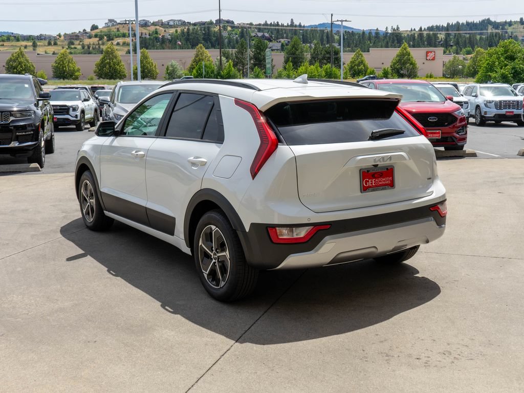 New 2026 Kia Niro EX FWD image 5