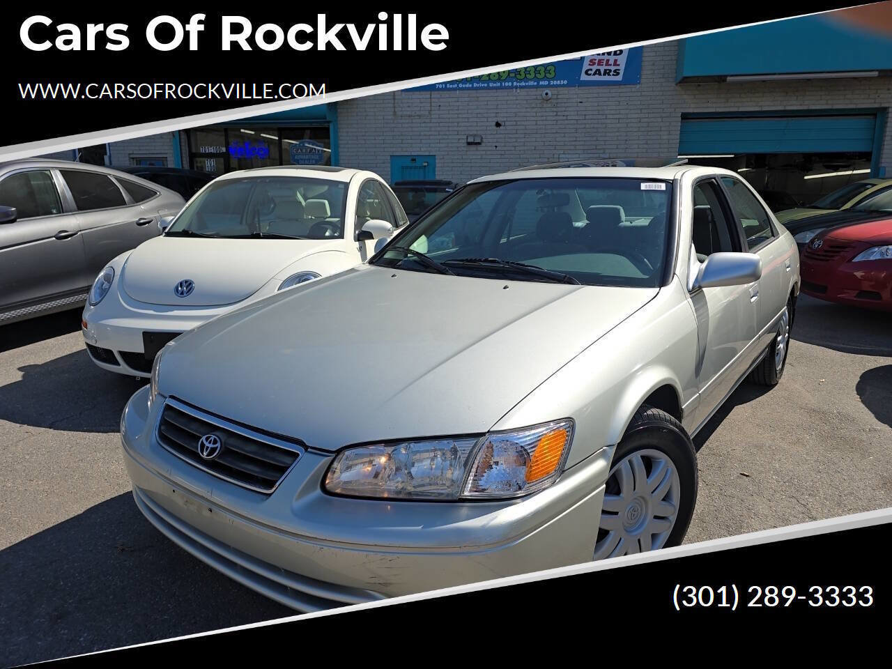 Used 2000 Toyota Camry LE image 1
