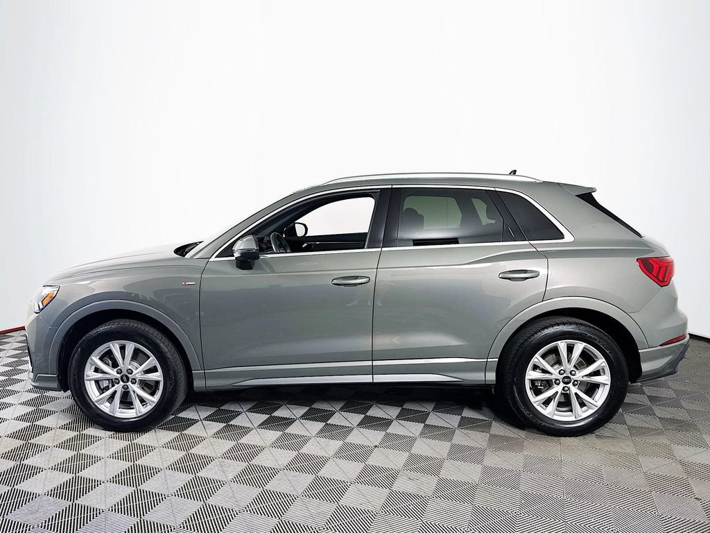 Used 2025 Audi Q3 2.0T Premium AWD/4WD image 4