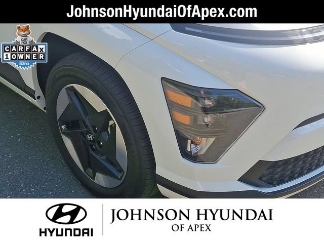 Certified 2025 Hyundai Kona SEL FWD image 30