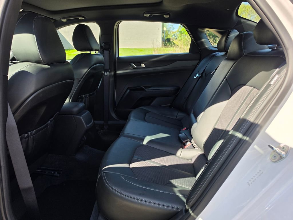 Used 2024 Kia K5 GT-Line image 29