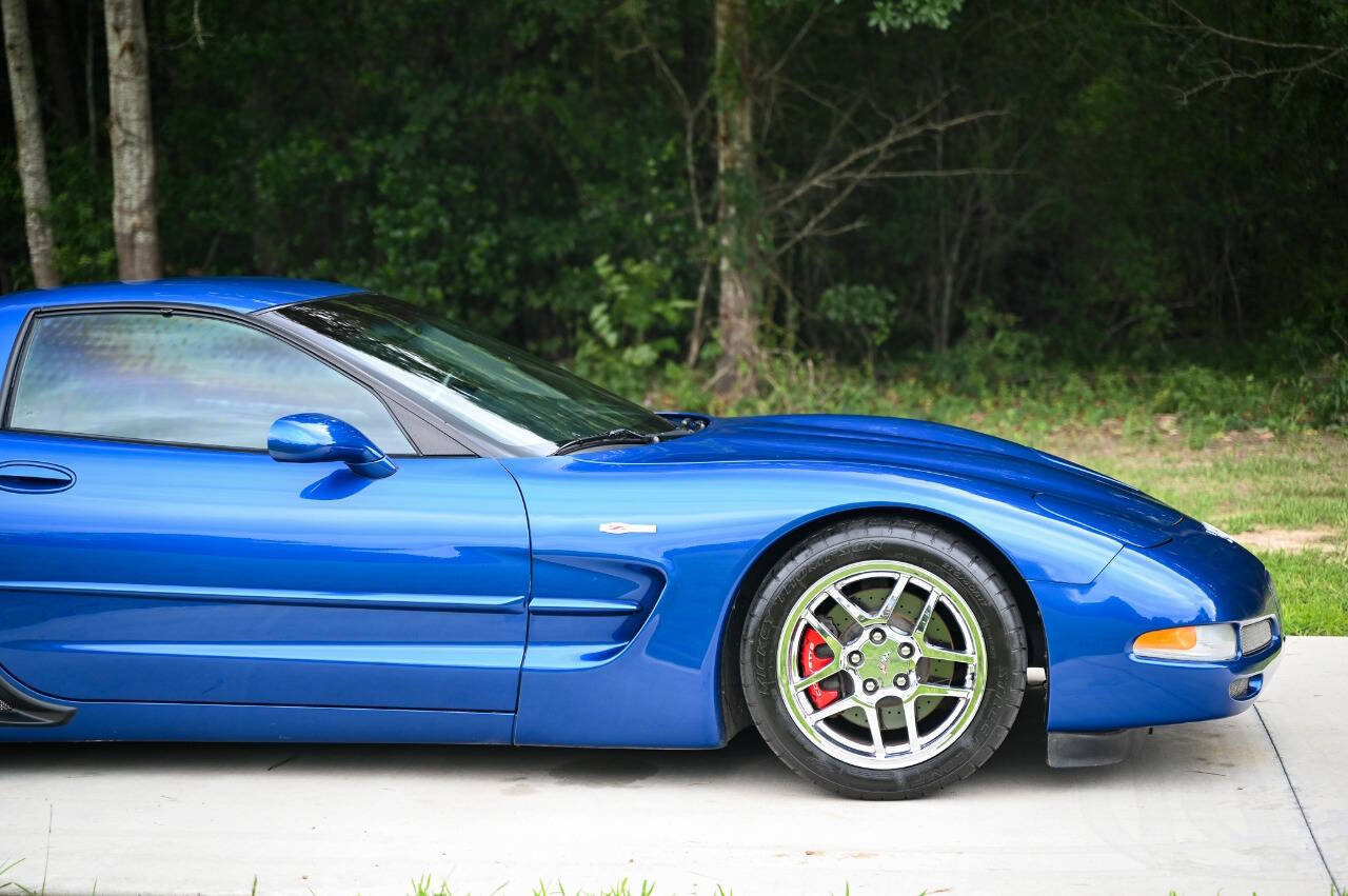 Used 2003 Chevrolet Corvette Z06 w/ Memory Package, 3 Drivers RWD image 12