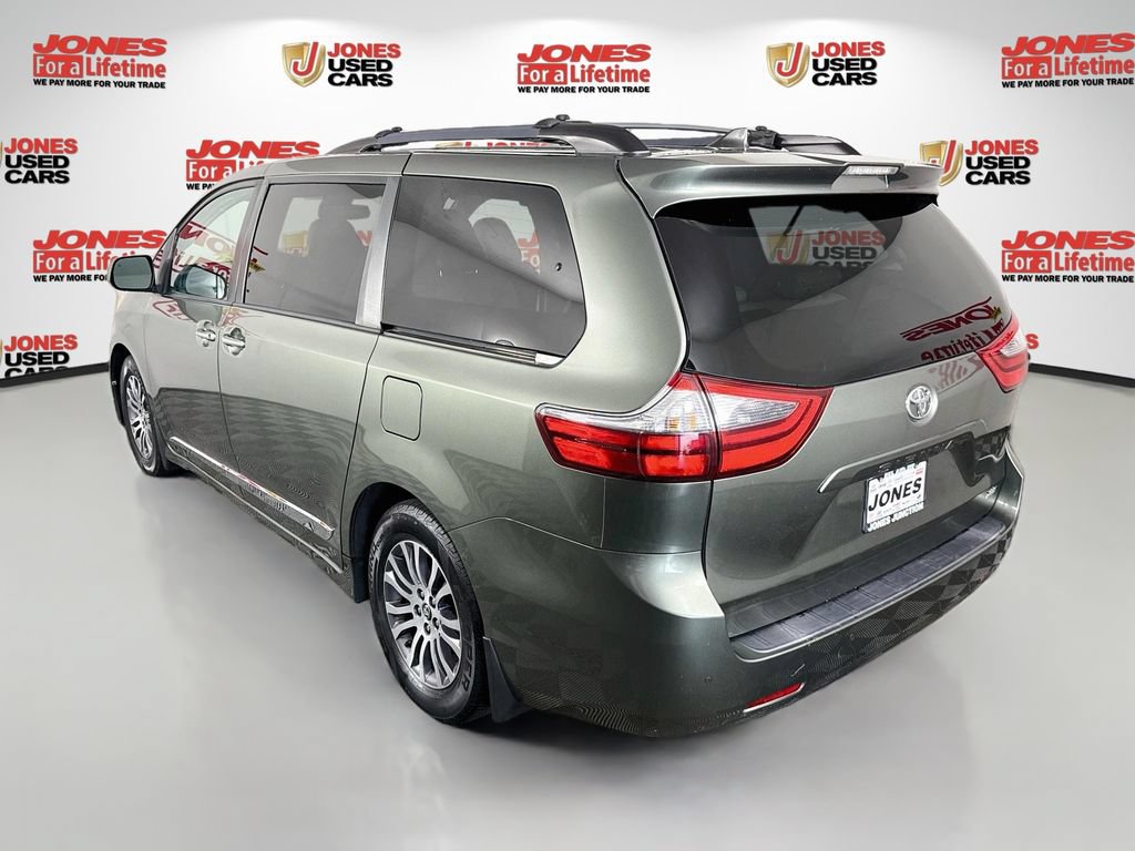 Certified 2020 Toyota Sienna XLE w/ XLE Navigation Package FWD image 2